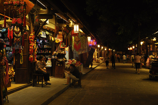 古城夜景