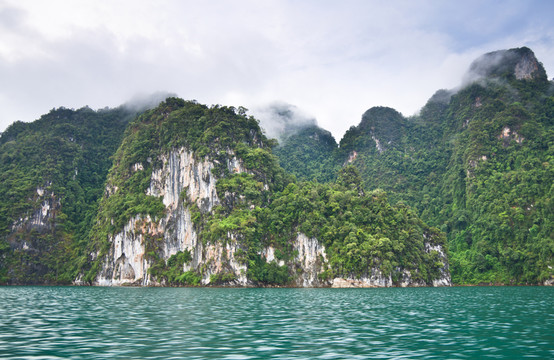 唯美自然之霧氣山峰