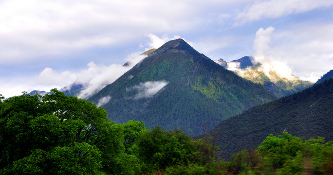 高山