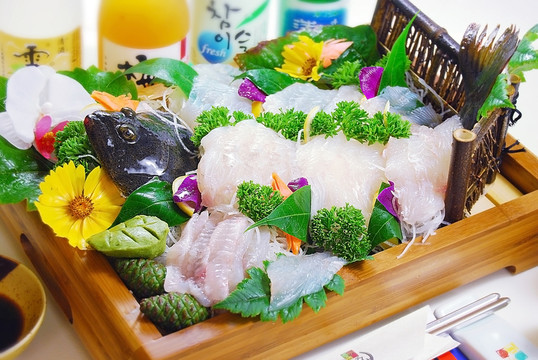 鴉片魚刺身