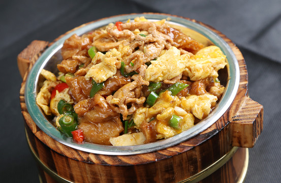 面筋雞蛋肉絲飯