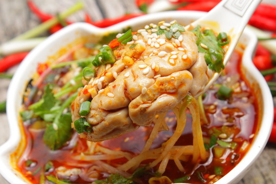 冒腦花