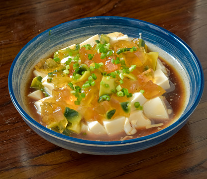 皮蛋豆腐