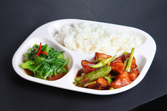 魚(yú)腩煲套餐
