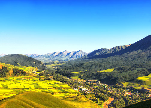 祁連山