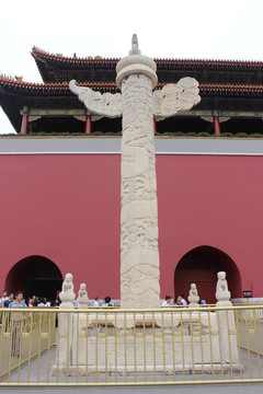 盤龍柱