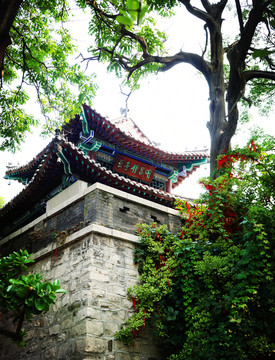 大明湖 明昌鐘亭