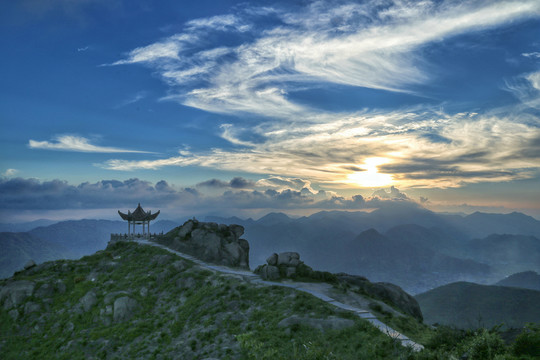 金鄉(xiāng)鎮(zhèn)云臺(tái)山