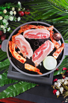 五花肉烤辣白菜