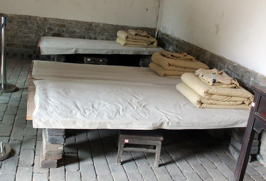 博物館內(nèi)行軍床