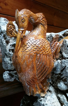 吉祥鳥雕像