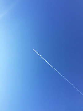 飛機(jī)尾跡