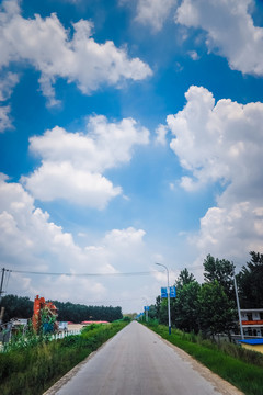 藍天白云