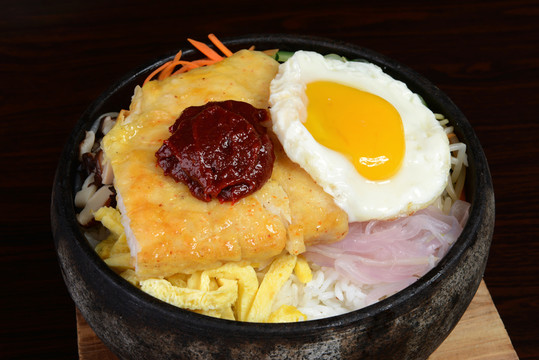 魚塊雞蛋飯