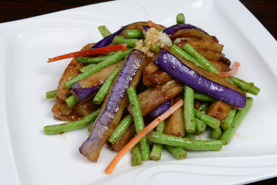 四季豆炒茄子