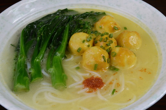 魚丸海鮮面