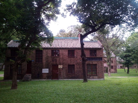 校內(nèi)老建筑