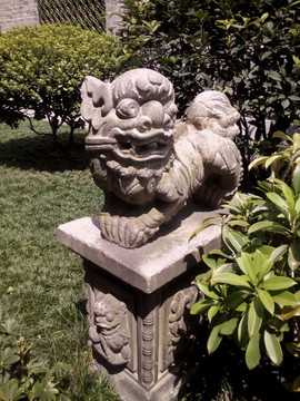小石獅子