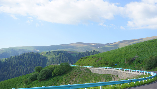 獨(dú)庫公路