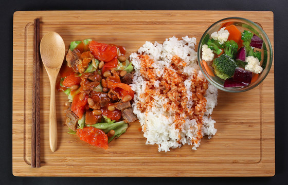 牛腩飯