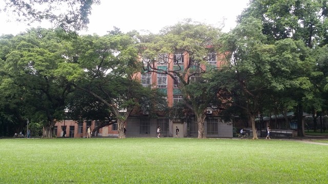 中山大學(xué)校園