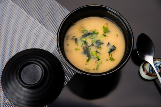 竹笙醬湯