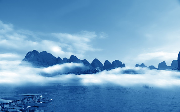 水墨山