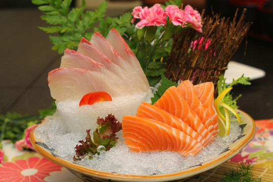 三文魚刺身