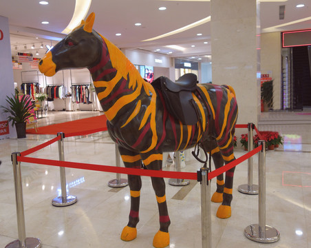 雕塑馬 商場大廳雕塑 馬