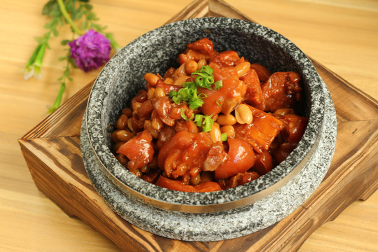 石鍋豬手飯