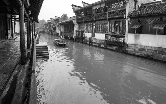 古鎮(zhèn)水鄉(xiāng)船