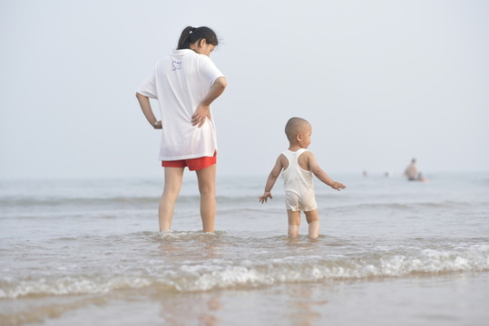 海邊親子游