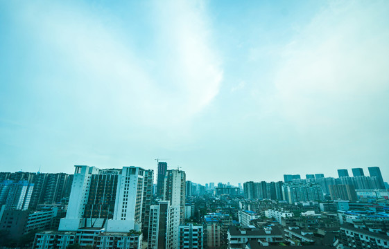 城市藍天