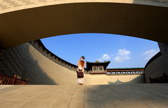 襄陽唐城影視基地