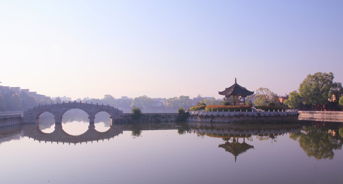 孔廟風(fēng)光
