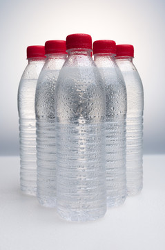 礦泉水