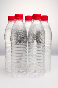 礦泉水