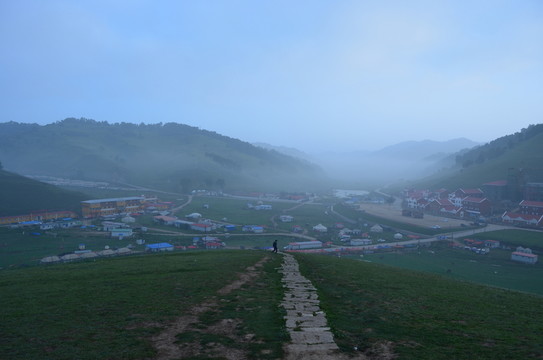 關(guān)山草原