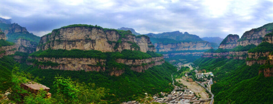 太行山 石板巖 全景 太行山脈