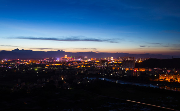 縣城 夜景 傍晚