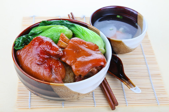 豬手飯?zhí)撞? style=