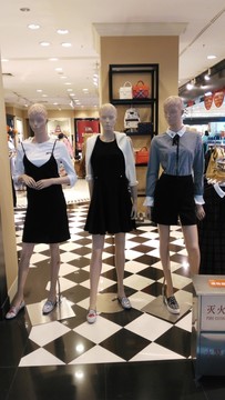 女裝 服裝模特