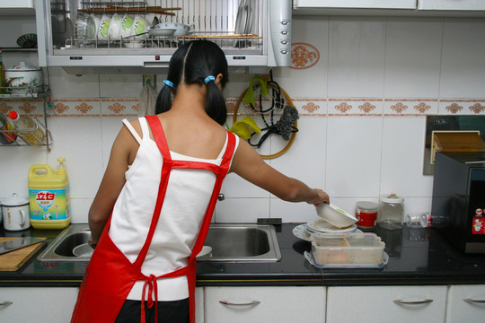 中小學(xué)生家務(wù)勞動(dòng)