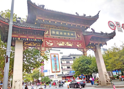 豫園牌坊
