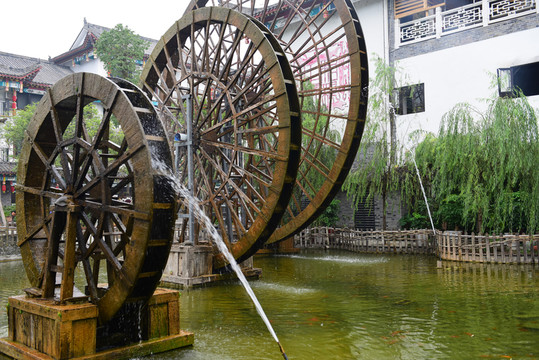 湖北恩施女兒城景區(qū)水車園風(fēng)景