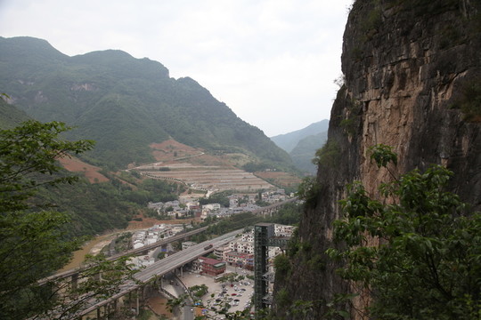 陜西商洛柞水溶洞