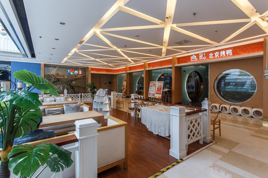 簡餐廳內(nèi)景