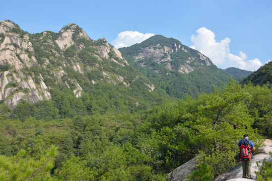 安徽績溪縣七姑山