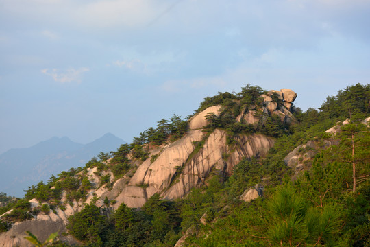 安徽績(jī)溪縣龍須山