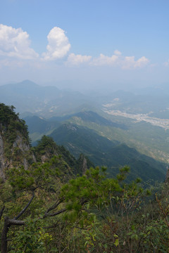 安徽績溪七姑山
